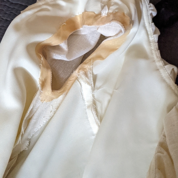 Authentic Vintage 70s linen tiered prairie dress. Gunne Sax style - Picture 11 of 12